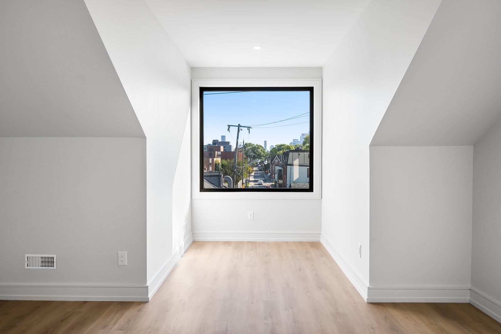 What It Costs to Build a Fourplex in Toronto in 2026, Reside Properties insights on Toronto multiplex development