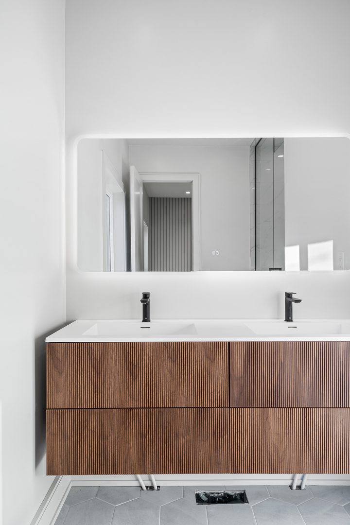 144 Dovercourt — Reside Properties