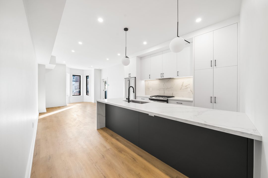 158 Dovercourt — Reside Properties