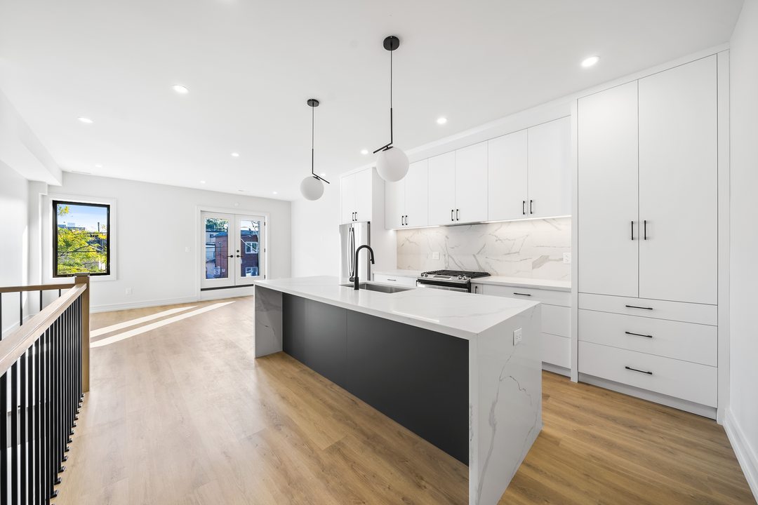 158 Dovercourt — Reside Properties