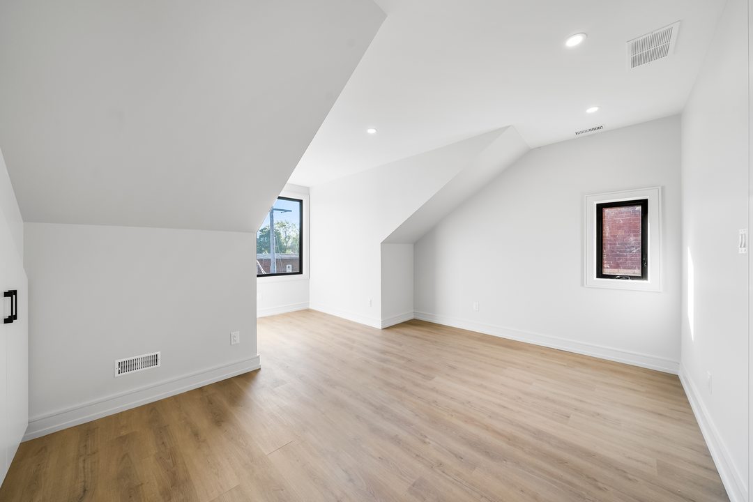 158 Dovercourt — Reside Properties